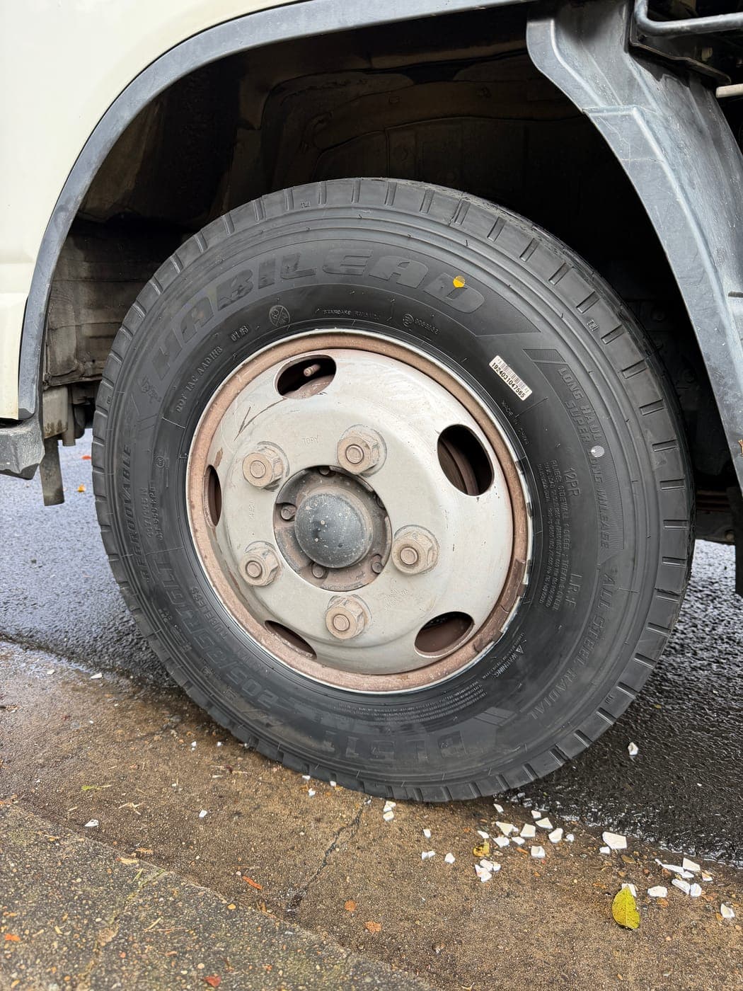 New tyre fitted to an Isuzu truck in Chester Hill by Top Tier Mobile Tyres