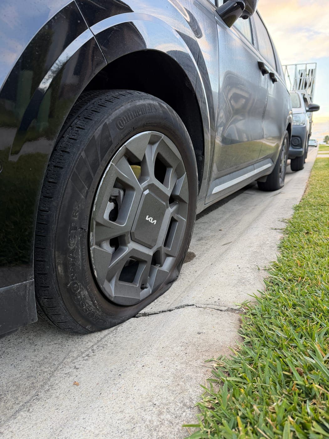 Kia Carnival tyre blown out before replacement in Edmondson Park
