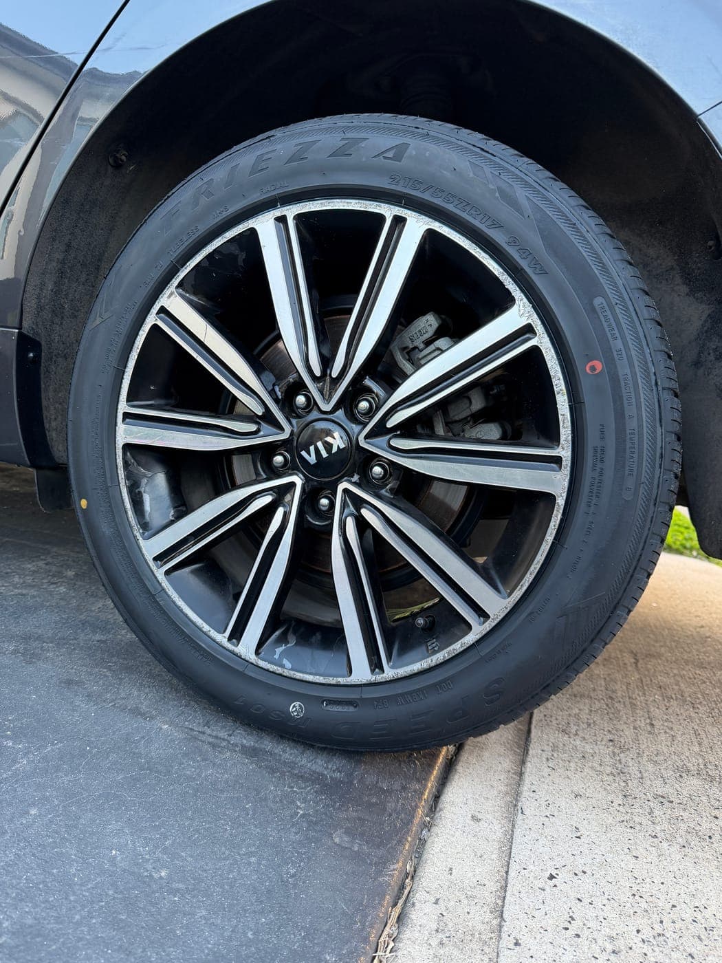 New tyre fitted to a Kia in Jordan Springs by Top Tier Mobile Tyres