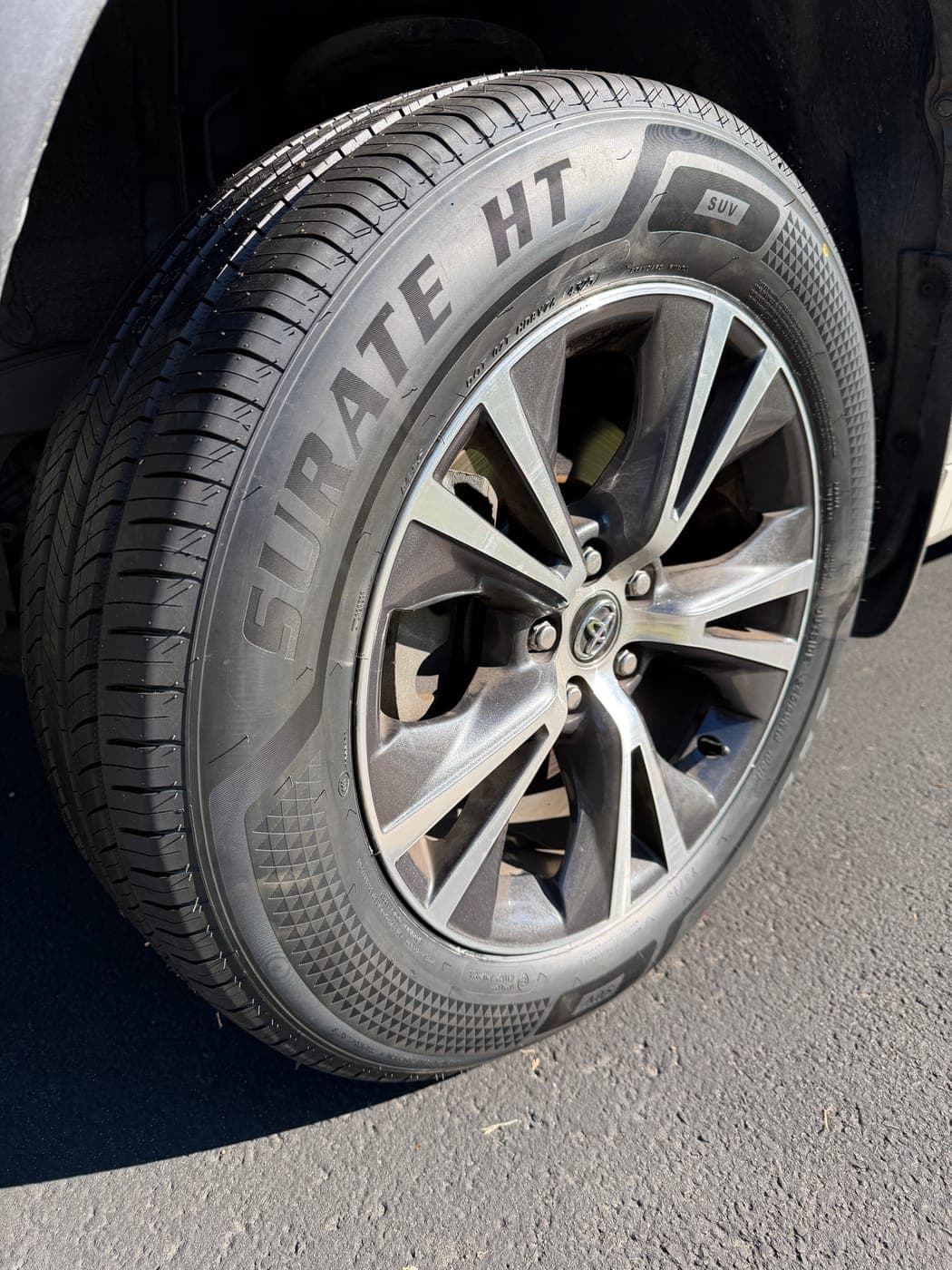 New tyre fitted to a Toyota Kluger in Ropes Crossing by Top Tier Mobile Tyres