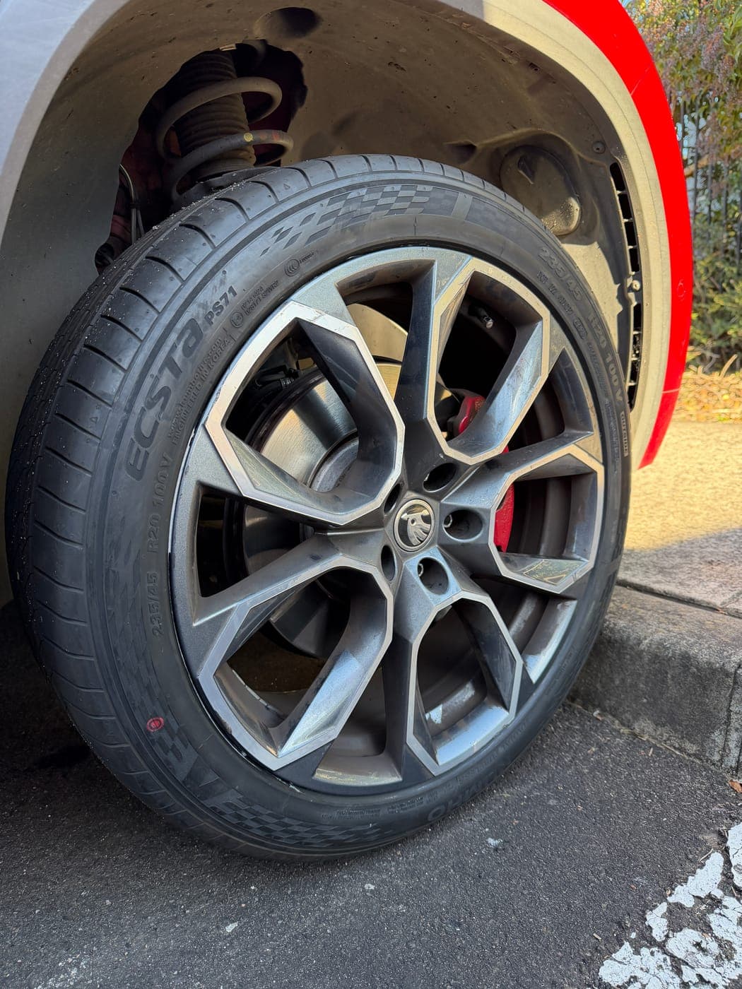 New tyre fitted to a Skoda in Seven Hills by Top Tier Mobile Tyres