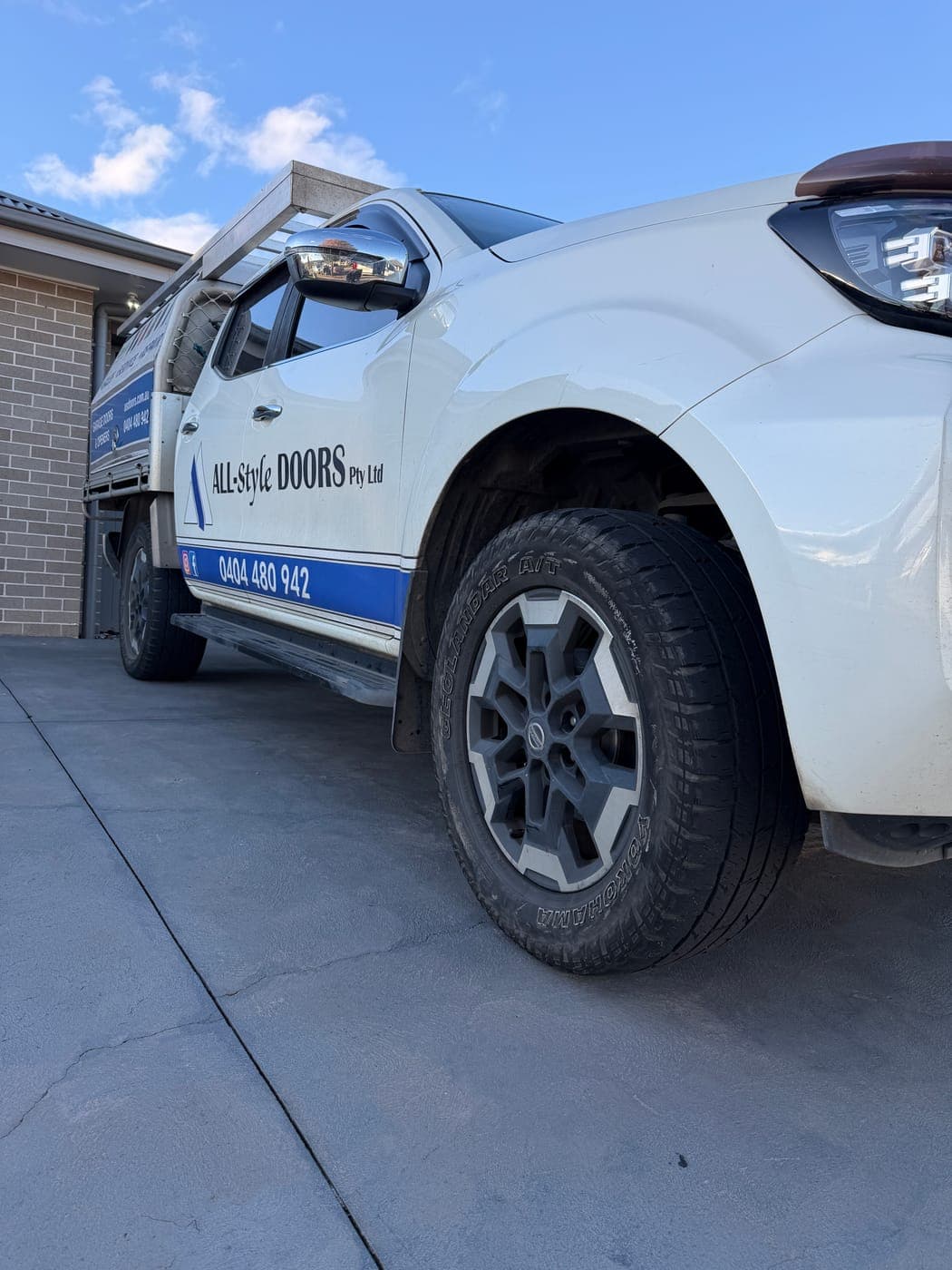 Nissan Navara before a 4-tyre all-terrain upgrade in The Oaks